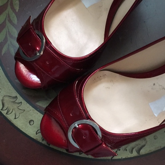 Platform ruby shoes! - Picture 2 of 6